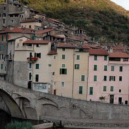 Appartamento Le Violette Dolceacqua Dış mekan fotoğraf