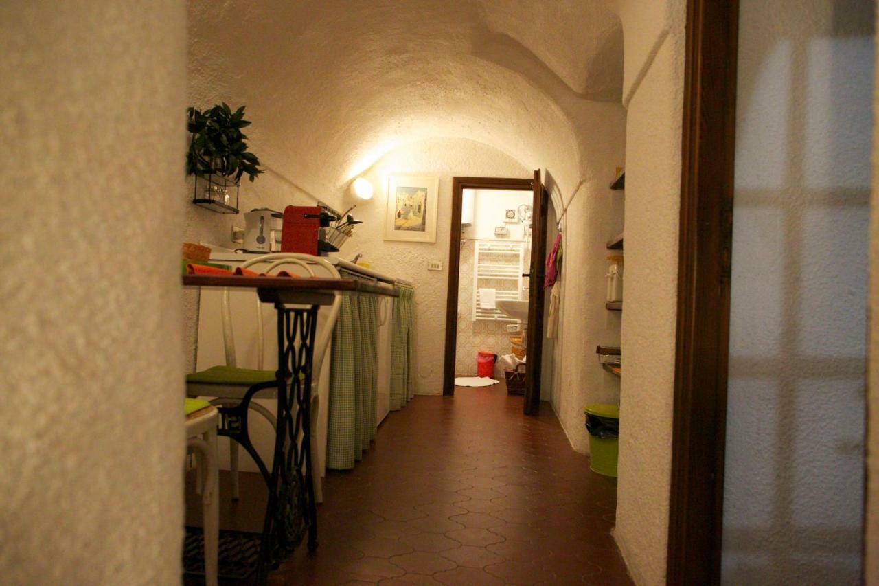 Appartamento Le Violette Dolceacqua Dış mekan fotoğraf